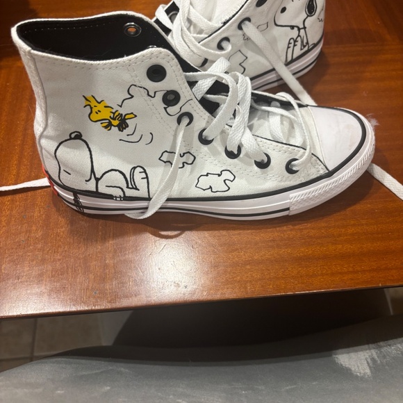 Snoopy Converse - Picture 3 of 7